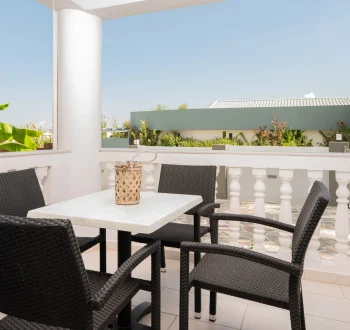 superior-apartment-41C3A3C9-A8E5-41ED-AEBB-BC19C0A0BD34